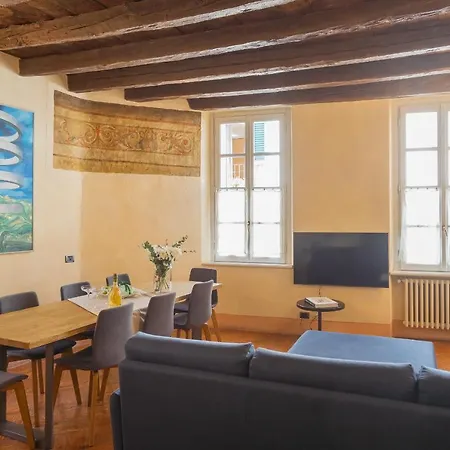 Apartment Antiche Mura By Rent *
