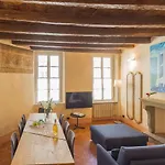 Apartment Antiche Mura By Rent Como