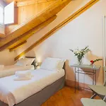 Apartment Antiche Mura By Rent Como